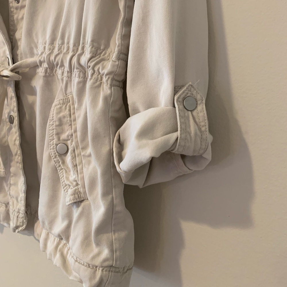 Loft Lightweight Utility Jacket - image 7